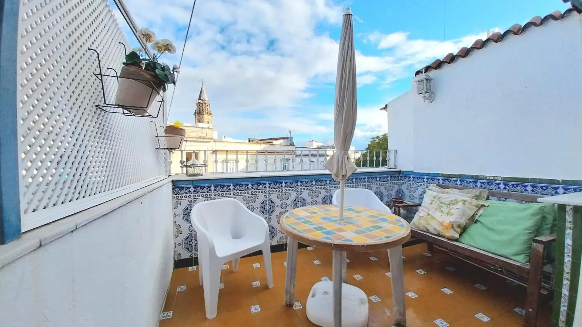 Top Atico Estudio Plaza Del Arenal - Terraza Con Vistas Jerez de la Frontera 0*,  Spain